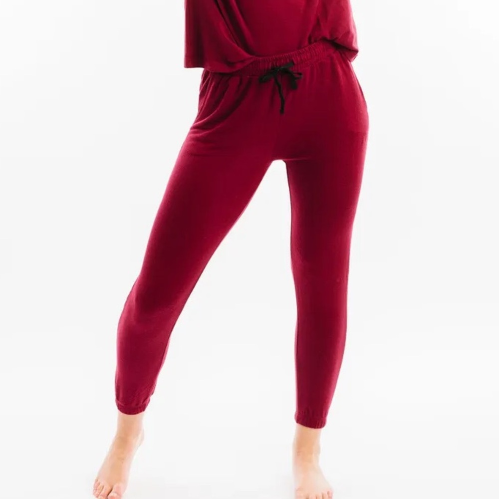 Zyia Active Cranberry Lounge Boyfriend Sweats